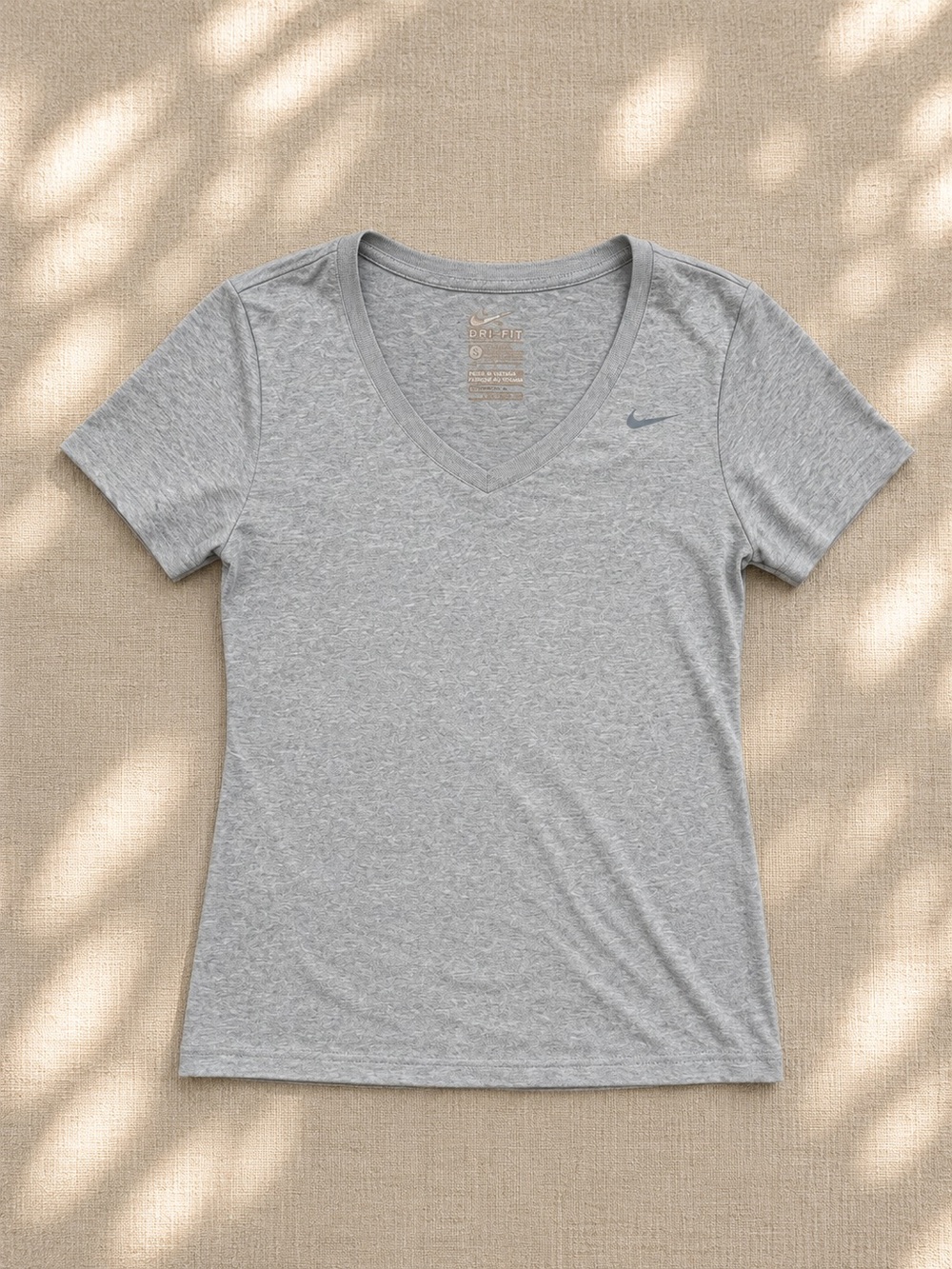 Nike Dri-FIT Women’s Gray Athletic V-Neck Short Sleeve Training Tee Size S